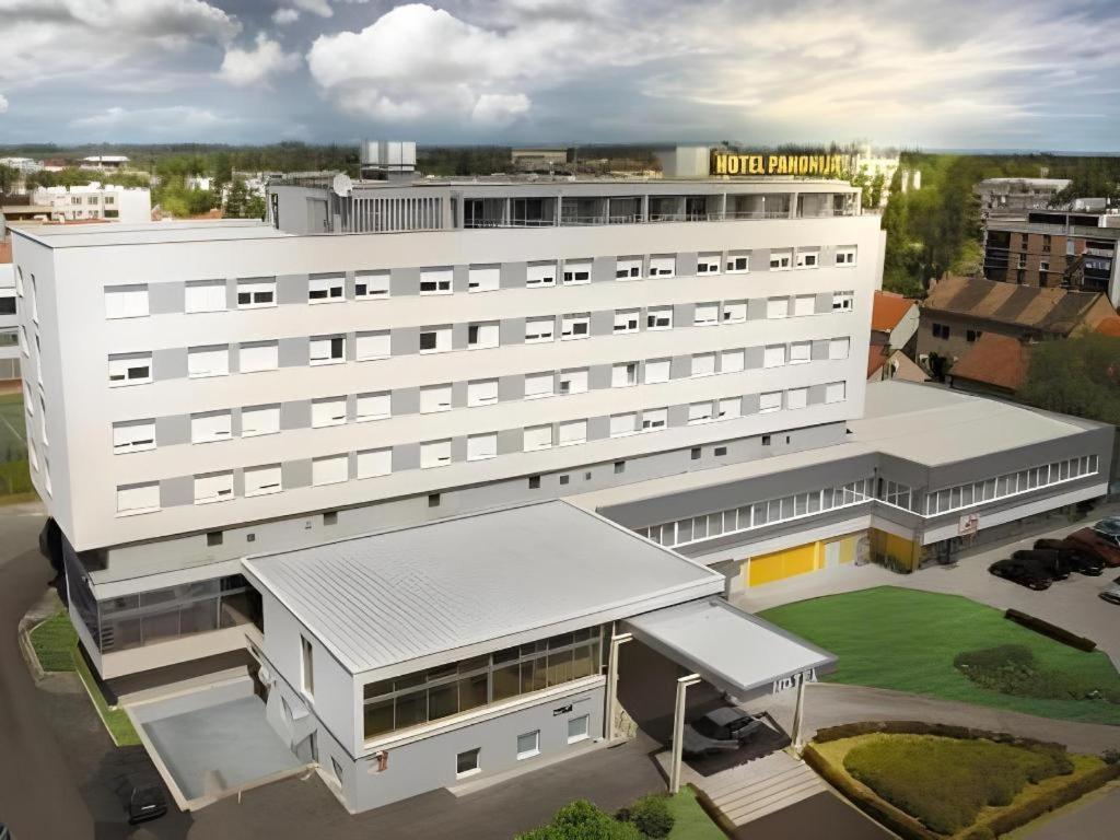 Hotel Panonija Sisak Exteriér fotografie